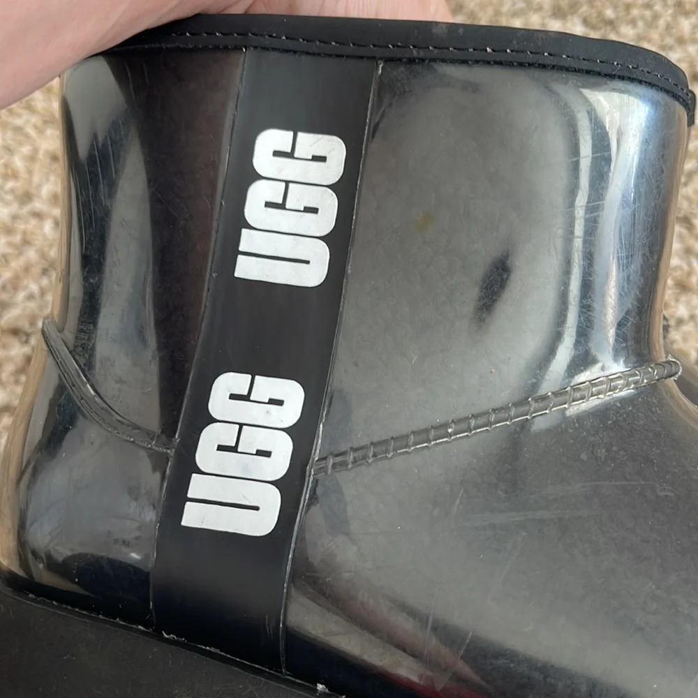 UGG Classic Boot Clear Mini Waterproof Size 5 Black - Picture 14 of 14